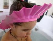 Козырек для мытья головы детский