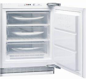 Встраиваемый морозильник Hotpoint-Ariston BFS1222